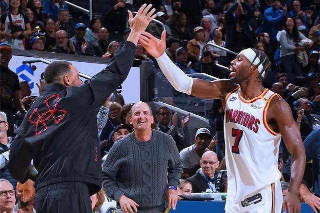 亚沙会开赛 沙滩手球中国队一胜一负