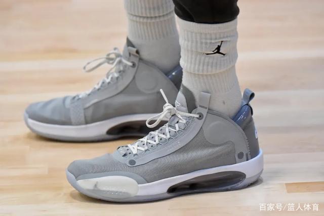 又见穆里尼奥时刻 一人搅乱欧冠全局 狂人闪回